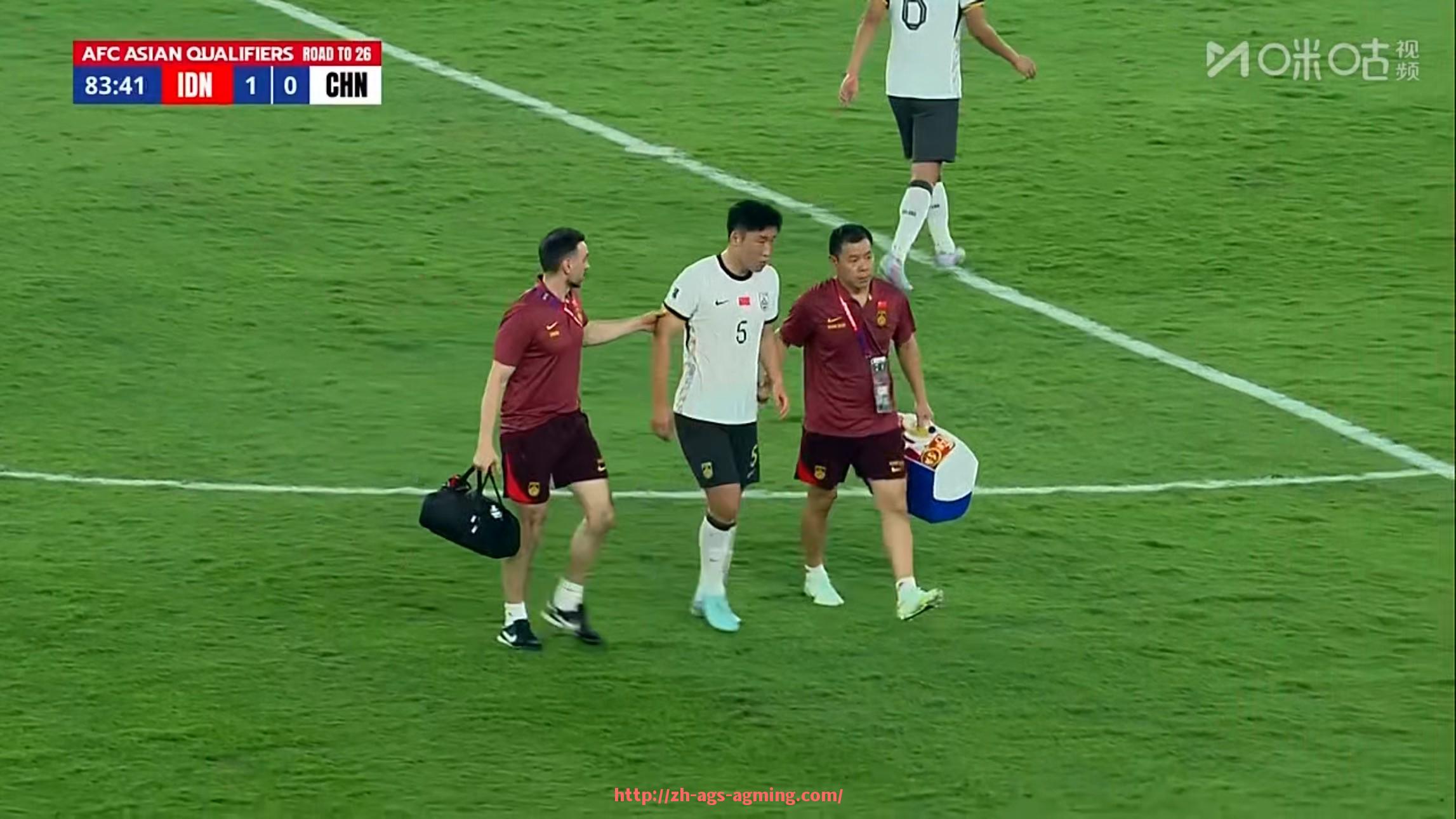 AG娱乐登录-青训梯队助力CBA复赛 新生代球员崛起引领未来篮球风潮